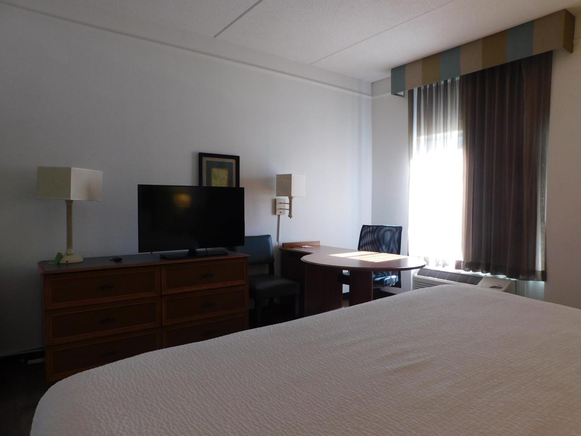 La Quinta By Wyndham Winston-Salem Hotel Buitenkant foto